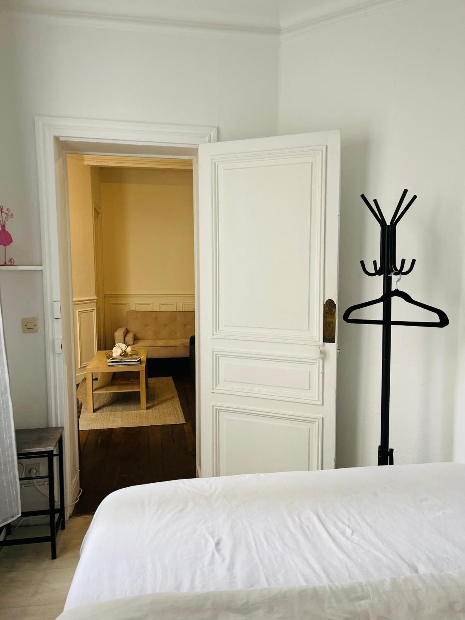 Apartment In Montmartre, Paris, Near Sacre-Coeur Read Host Profile For Booking 外观 照片